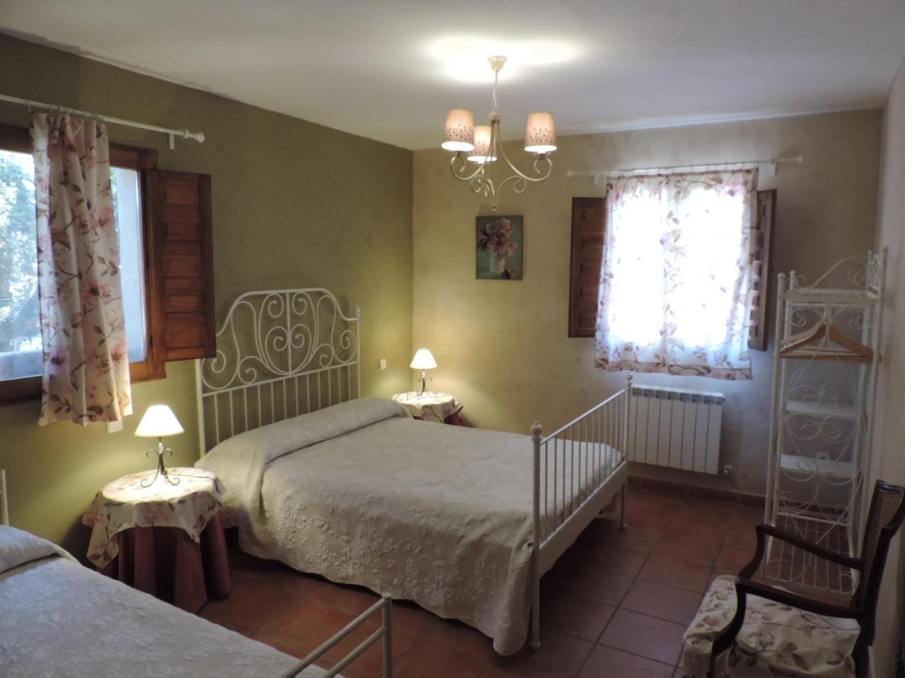 Affittacamere La Casa del Cartero Pablo Saldana de Ayllon Esterno foto