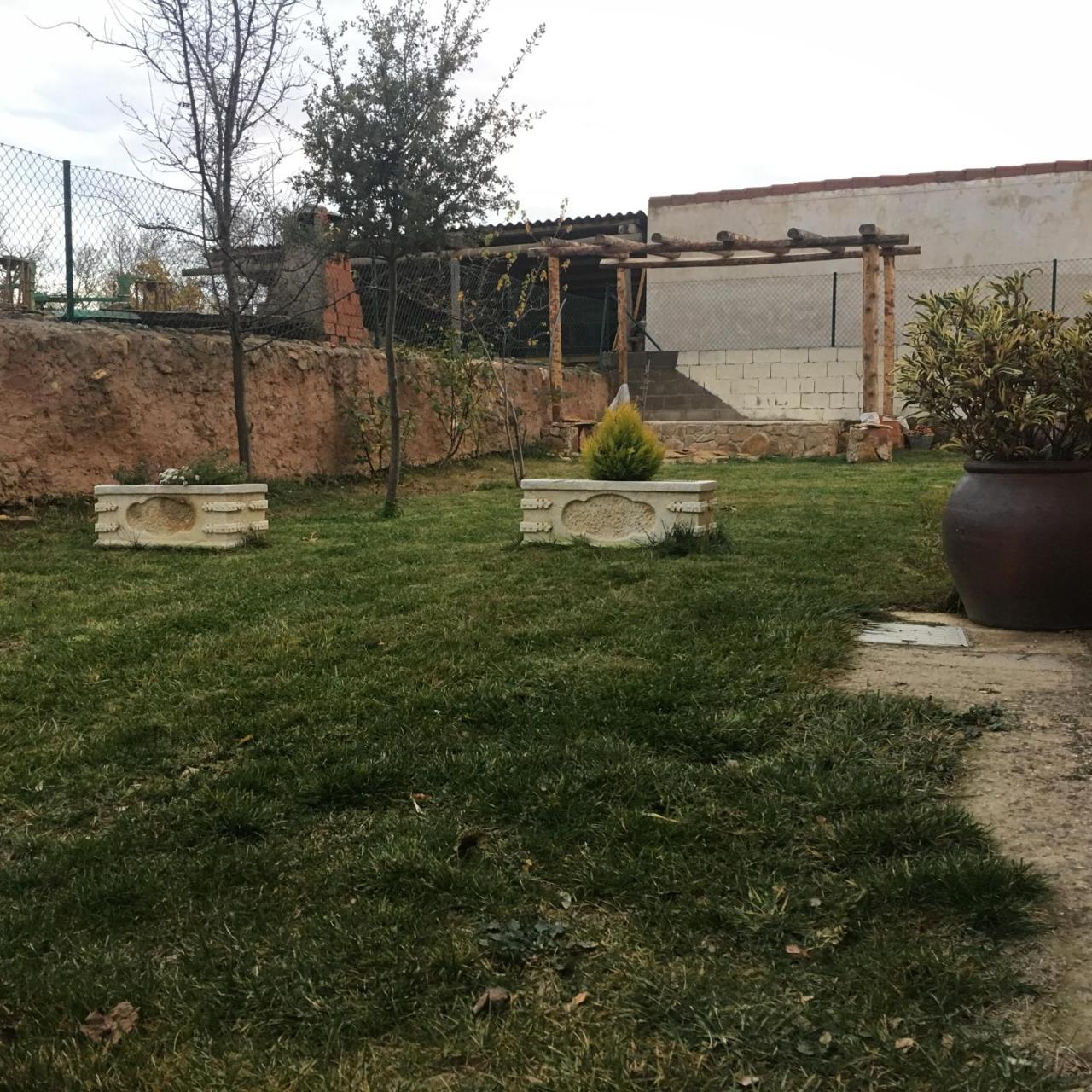 Affittacamere La Casa del Cartero Pablo Saldana de Ayllon Esterno foto