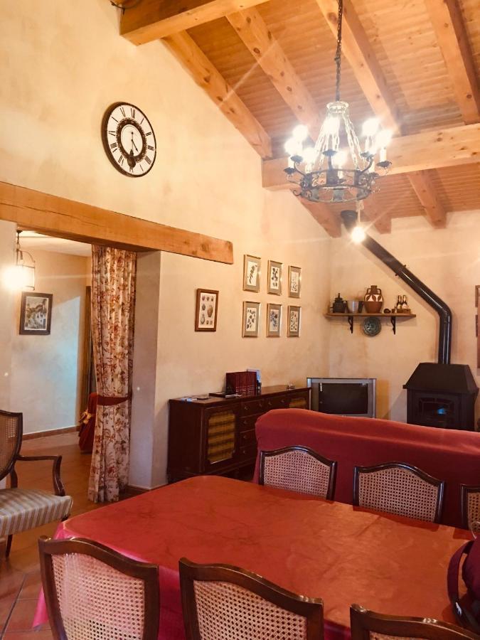 Affittacamere La Casa del Cartero Pablo Saldana de Ayllon Esterno foto