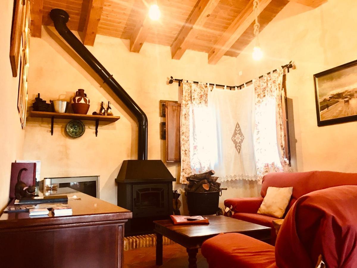 Affittacamere La Casa del Cartero Pablo Saldana de Ayllon Esterno foto